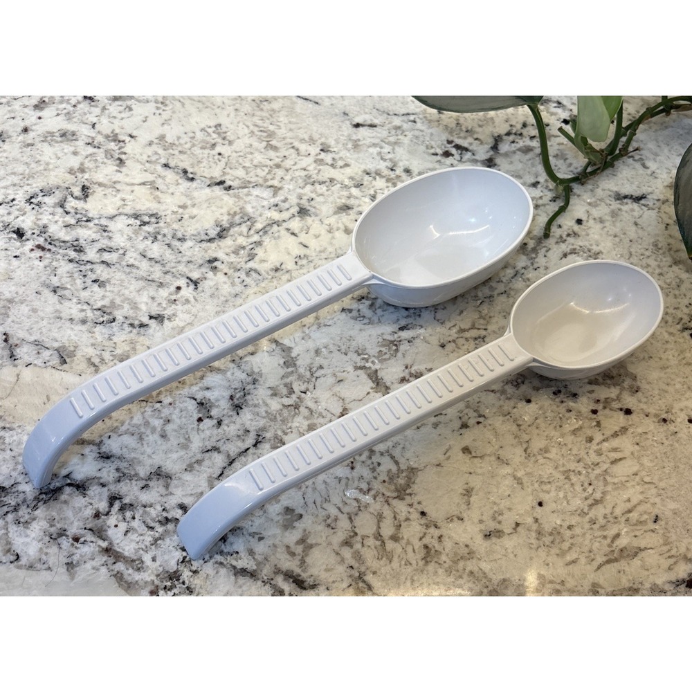 Weight Watchers Measuring‎ Serving Scoop Spoons 1/2 & 1 Cup Portion USA White WW